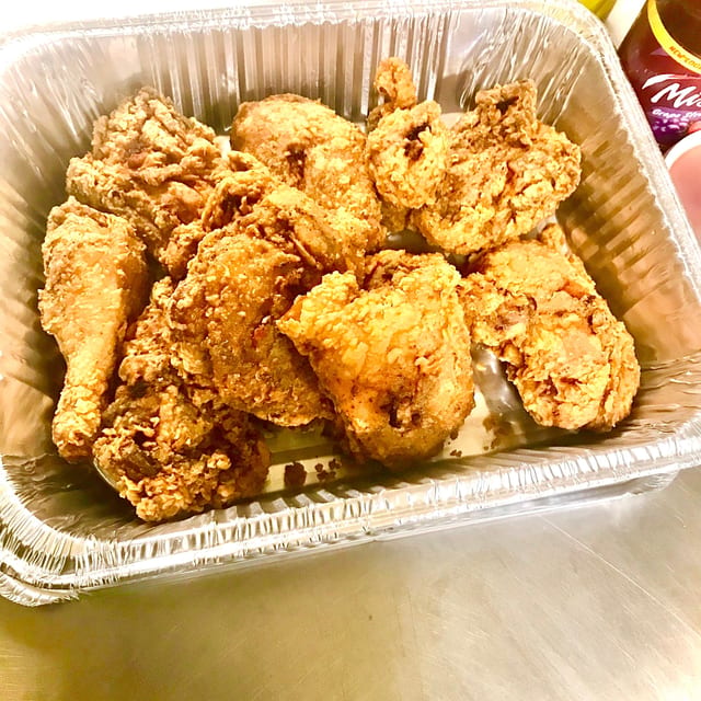 8 Pieces Mixed Bucket.