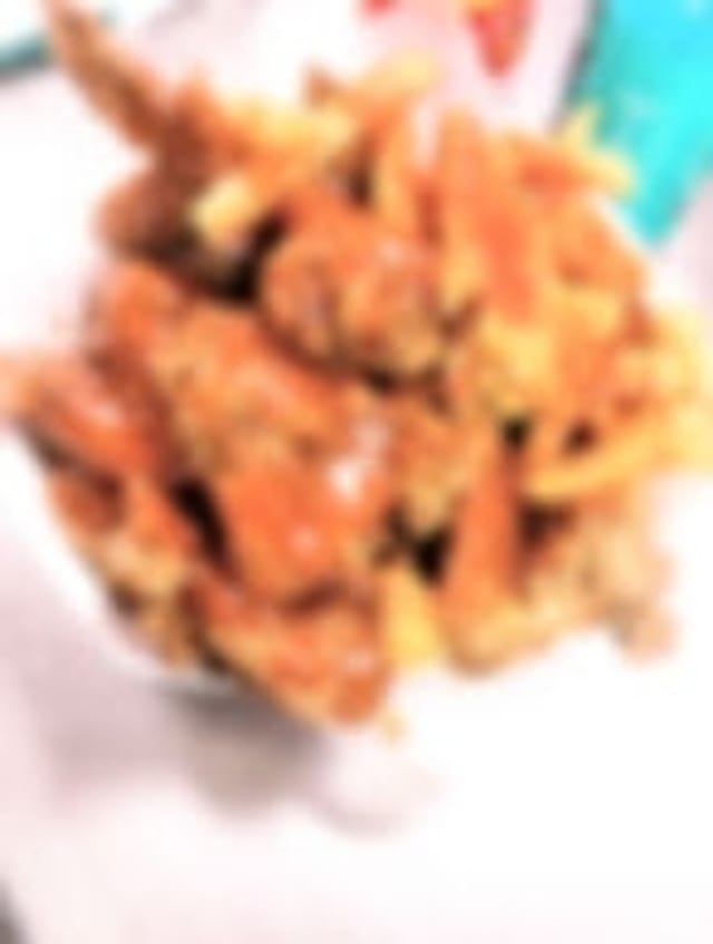 12 Wings Bucket.